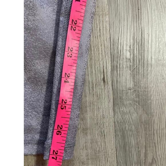 OFFLINE By Aerie The Hugger Purple Crossover High Waisted Crackle Legging Sz Med - Picture 13 of 13